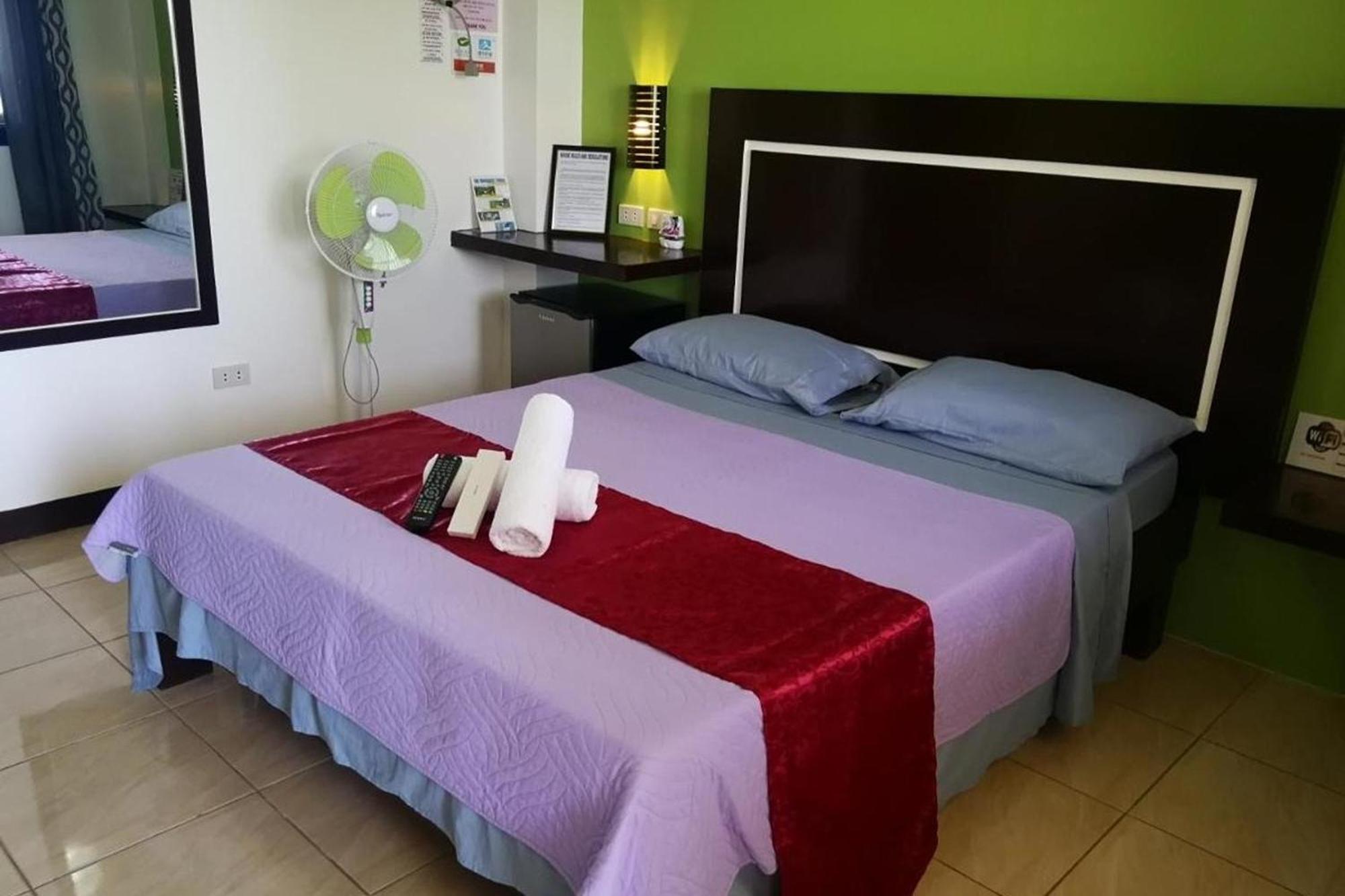 Bellevue Resort Puerto Galera Ngoại thất bức ảnh